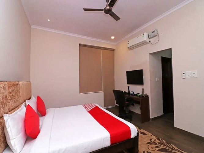 Arkaya by OYO Rooms