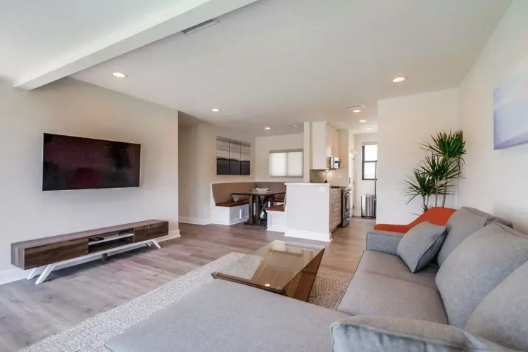 Boomer 2 condo