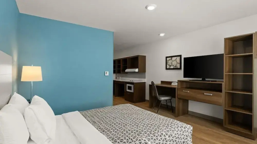 WoodSpring Suites Greeley