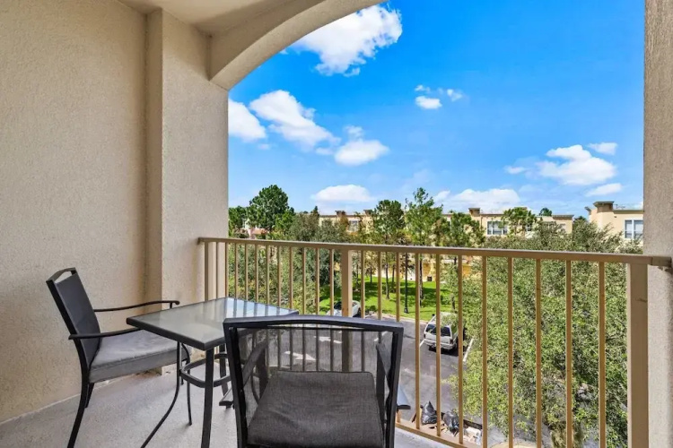 4802 Cayview Avenue #308