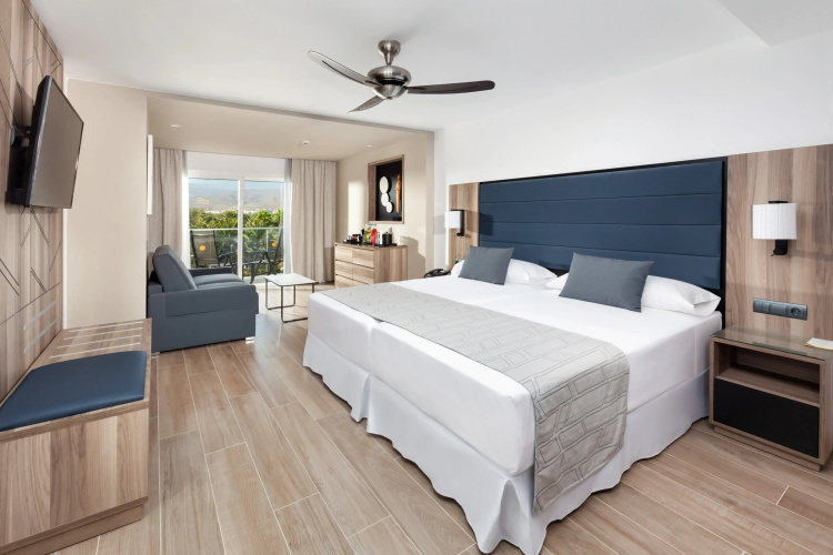 Hotel Riu Palace OasisOver view