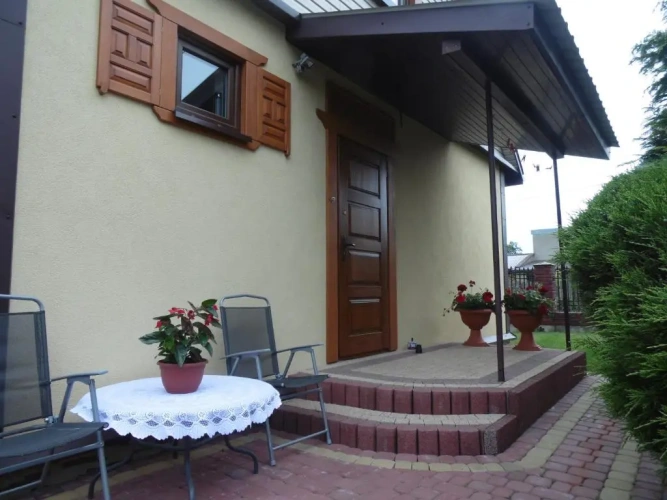 2 Bedrooms Chalet