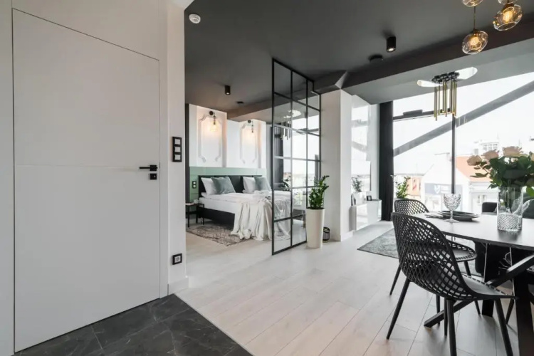Q18 ApartHotel