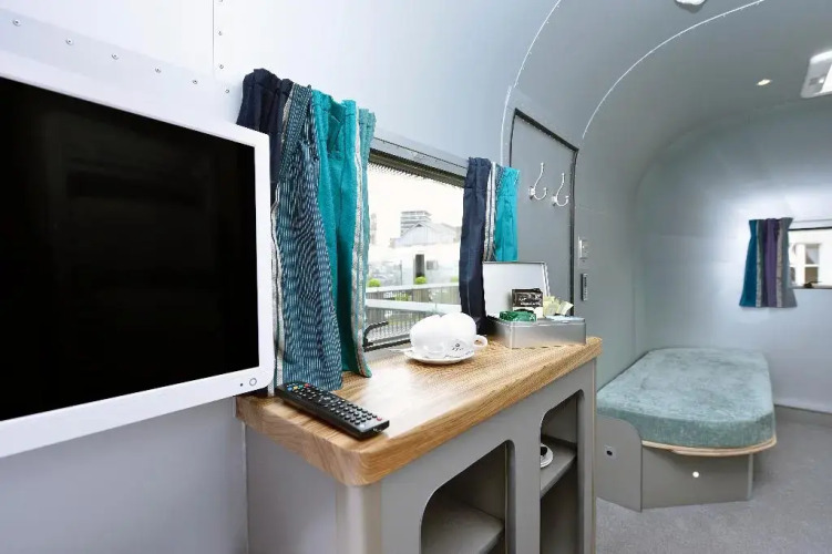 Brooks Guesthouse BristolOver view