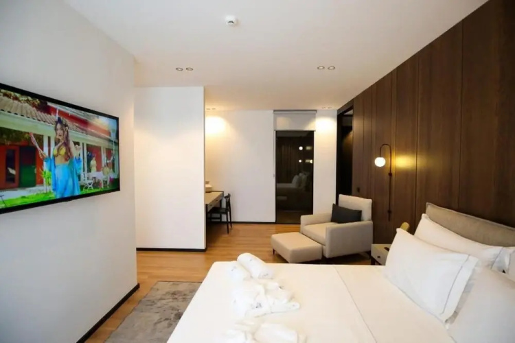 Nobus Hotel