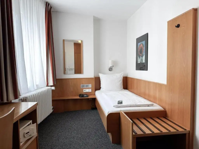 Hotel Berliner Hof by Coffee Fellows Hotels