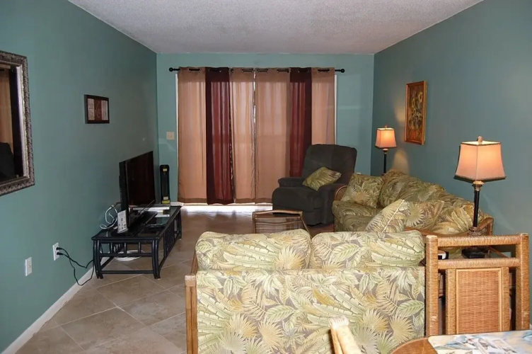 Harbor House 30 condo