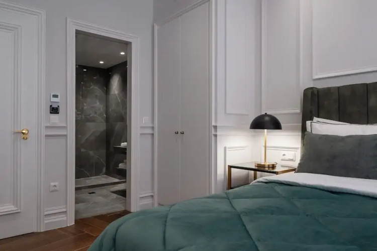 Praxitelous Luxury Suites