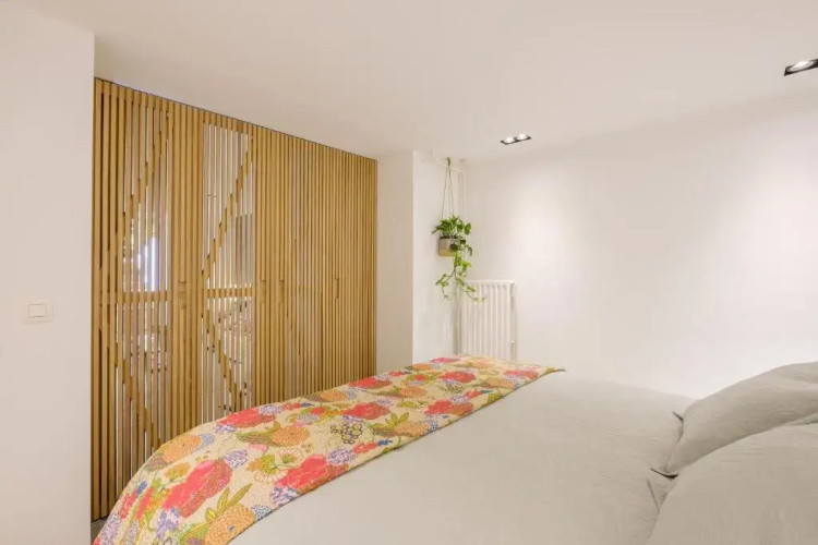 1bd apartment with garden Brugmann area