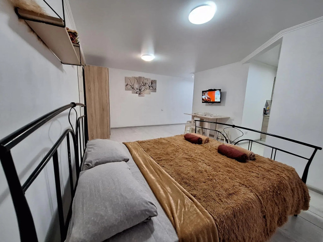 Фотография номера квартиры Rooms Apartments (Румс Апартментс) на улице Зорге