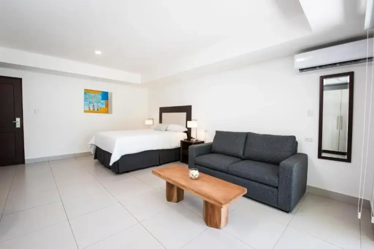 Deluxe Double Suite