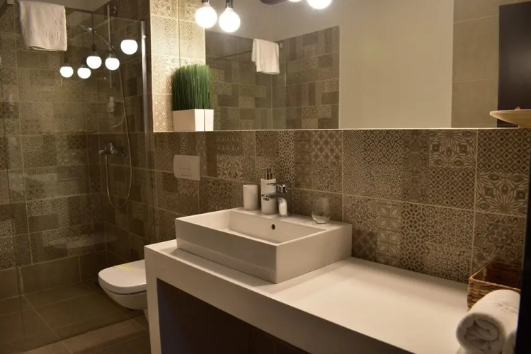 Vendi Grand Square Residence