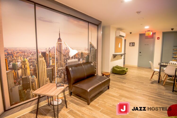 Jazz on Columbus Circle HostelOver view