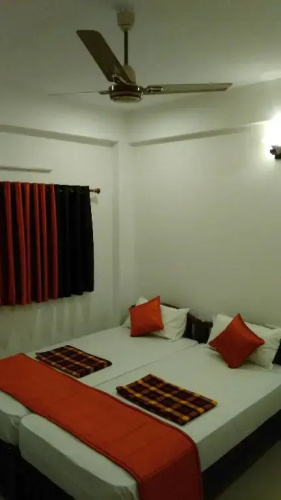 i - One's Home Stay
