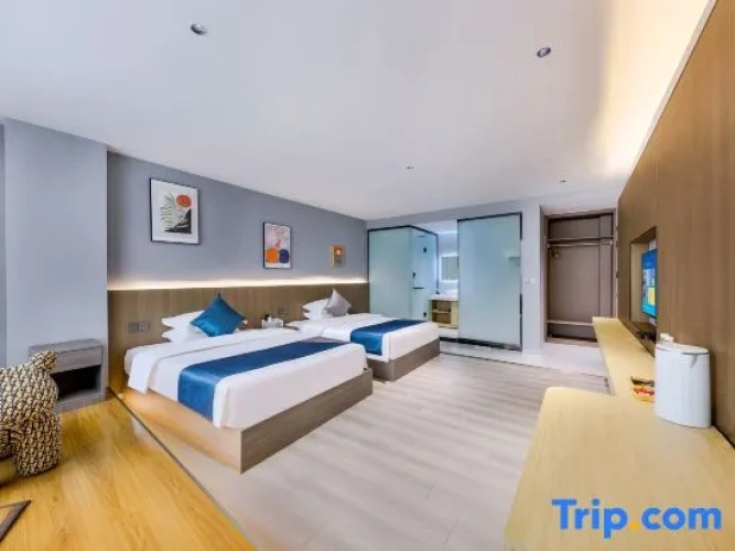 Standard Family room