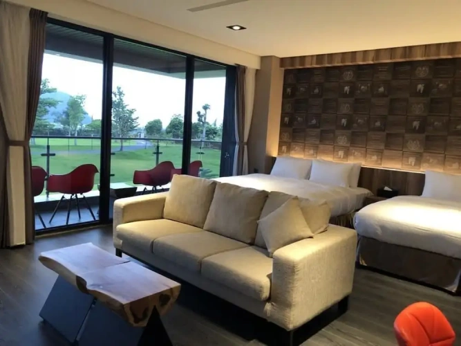 Deluxe Quadruple room