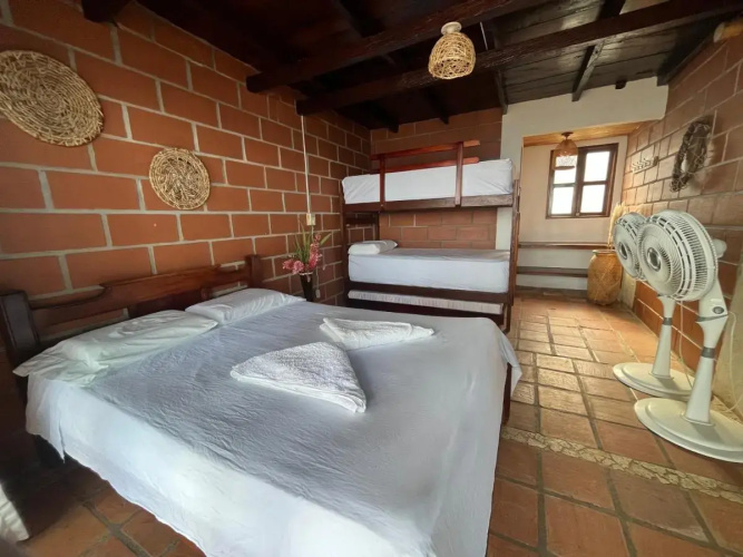 Hotel Katamaran