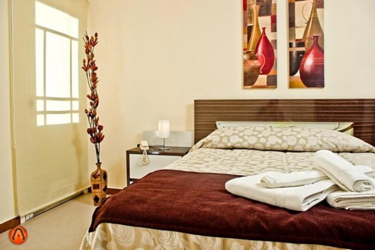 Standard Triple room