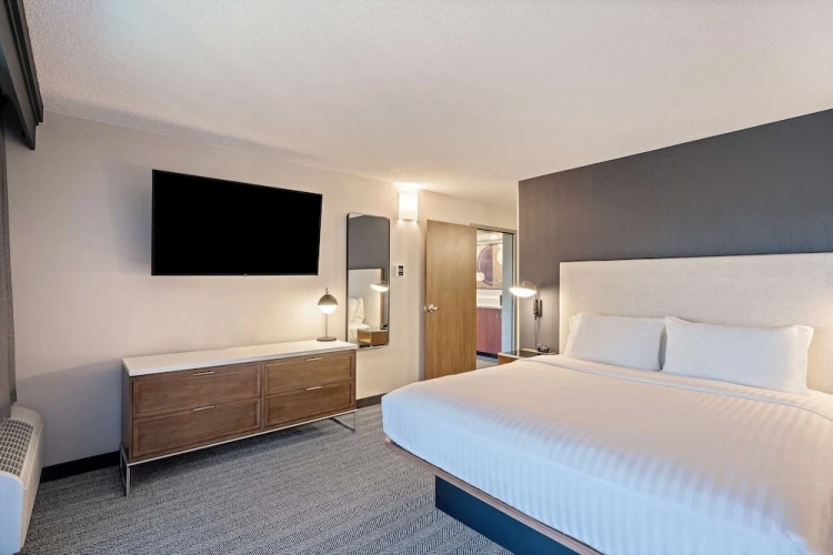 Double Suite