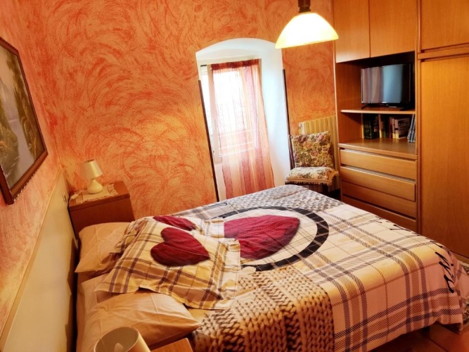 2 Bedrooms Cottage