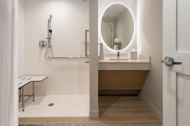 1 Bedroom Suite
