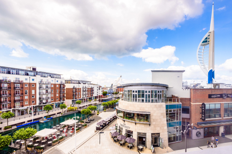 Holiday Inn Express Portsmouth - Gunwharf Quays photo 21