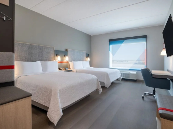 avid Hotel Redding by IHG