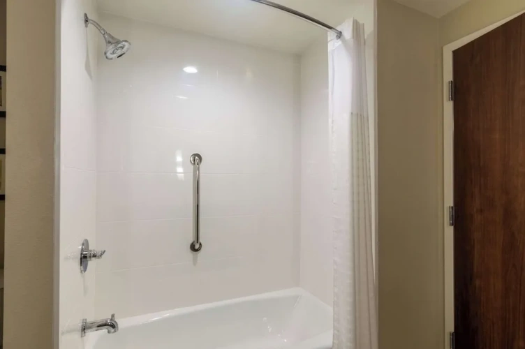 Quadruple Suite