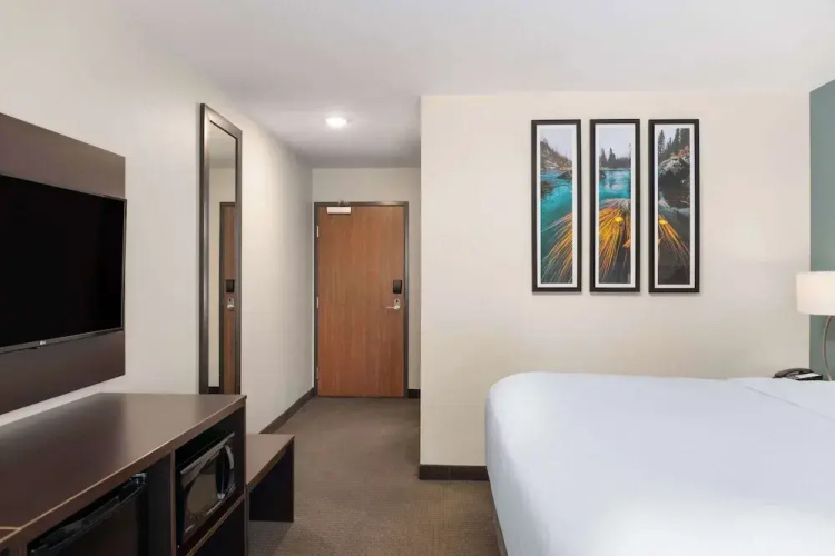 La Quinta Inn & Suites by Wyndham Wenatchee