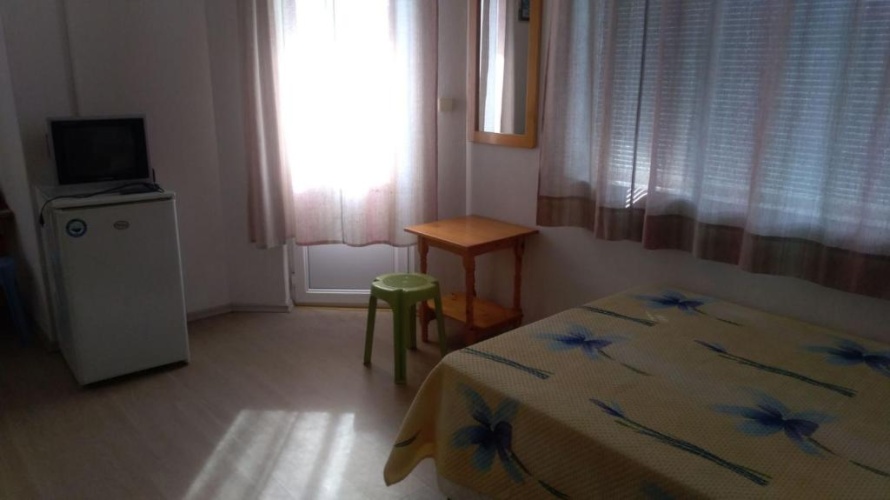 Standard Triple room with balcony