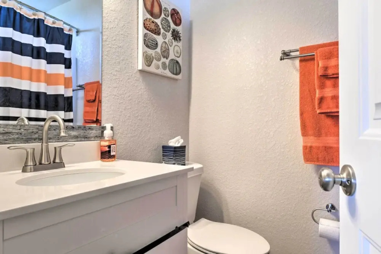 'sea Shell Chalet': Oceanfront Surfside Beach Gem