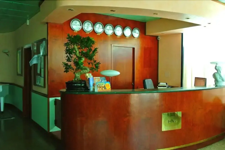 Hotel Mirage