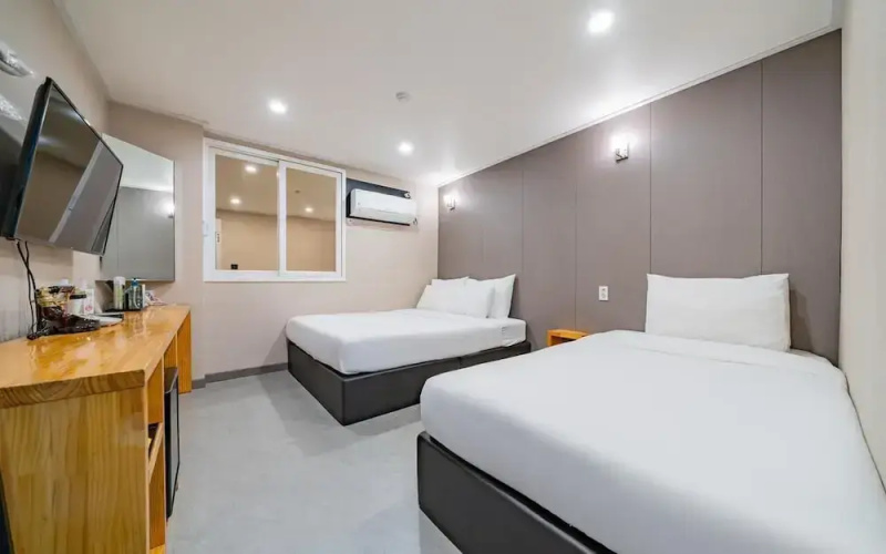 ymotel