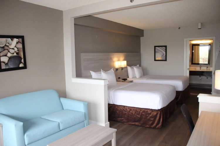 Standard Quadruple room with balcony