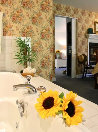 1 Bedroom Suite