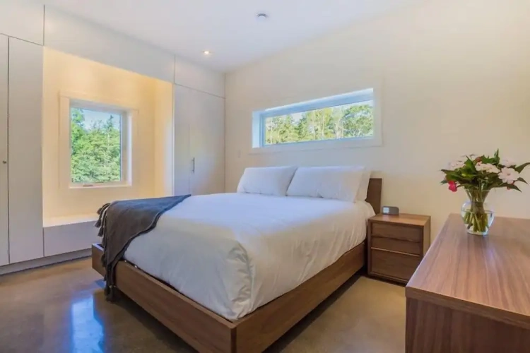 1 Bedroom Deluxe Apartment