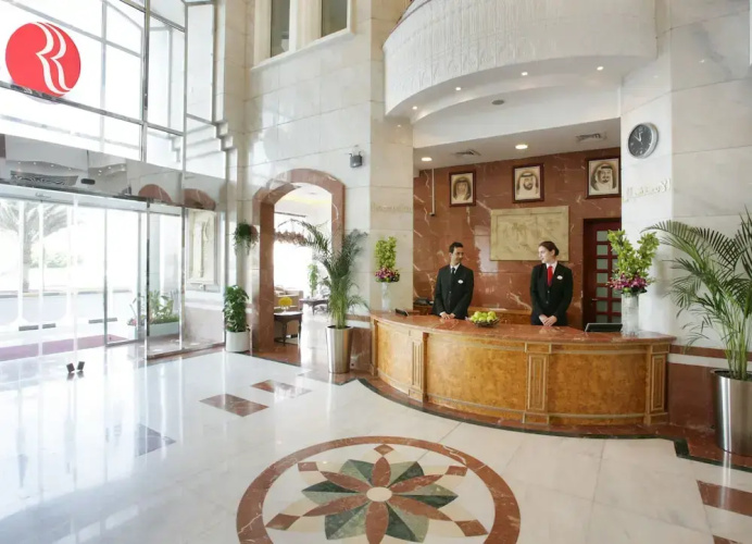 Land Mark Suites Hotel