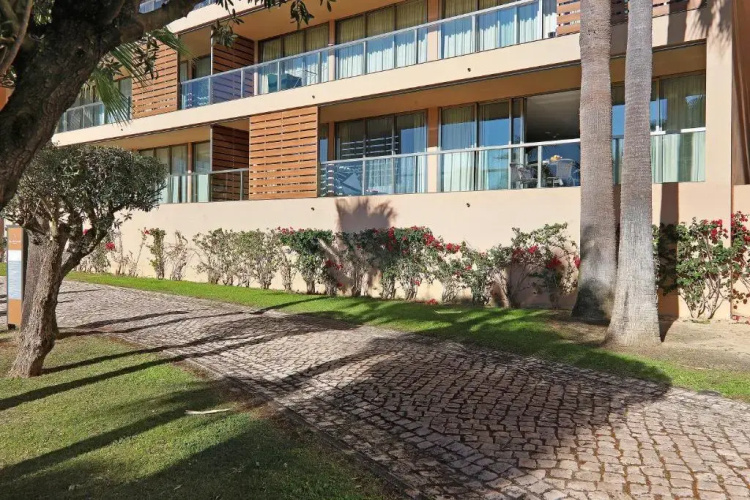 Salgados 4seasons Apartment