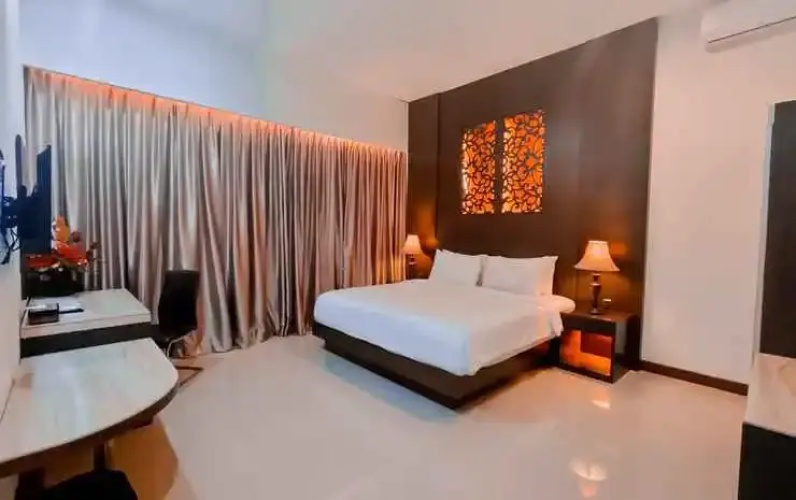 Red Cendrawasih Hotel Makassar