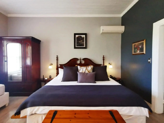 Jan Harmsgat Country HouseOver view