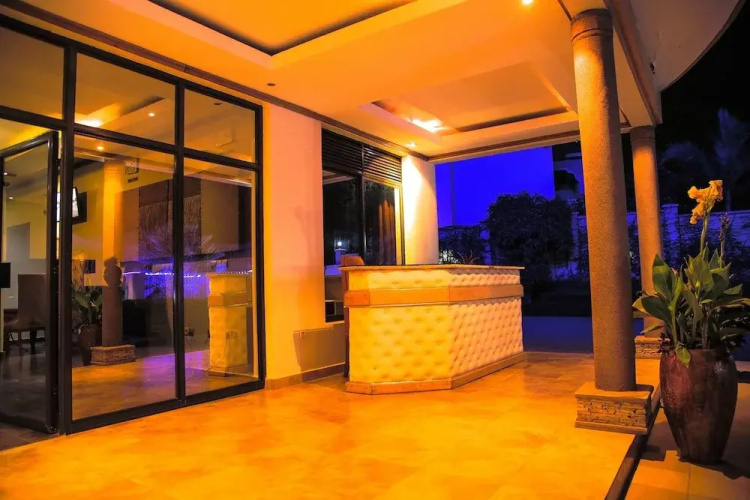 Victoria Blue Hotels & Apartments