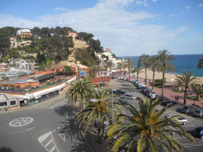 1 Bedroom Apartment with sea view