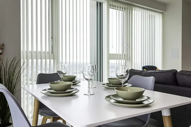 Icon Tower Flat One - North Acton
