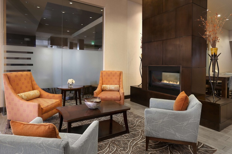 DoubleTree by Hilton Denver - Thornton photo 7