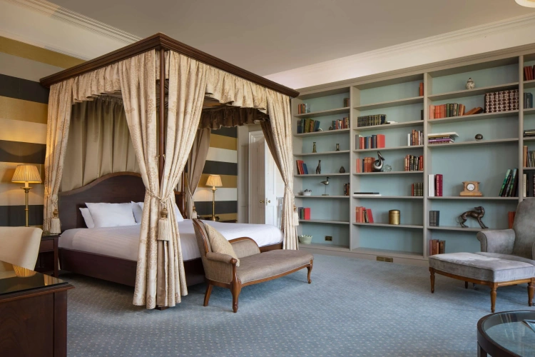 Deluxe Double Suite
