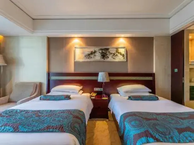 Longtan Lake Hotel