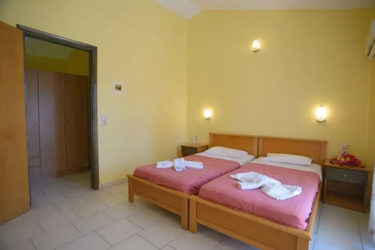 Polyxeni hotel