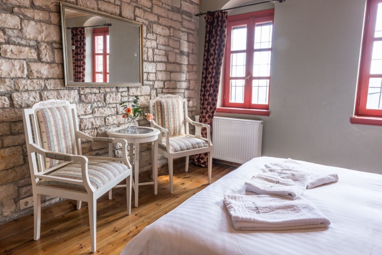 Standard Double room with view