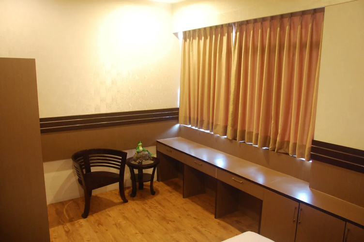 Gandhi Inn