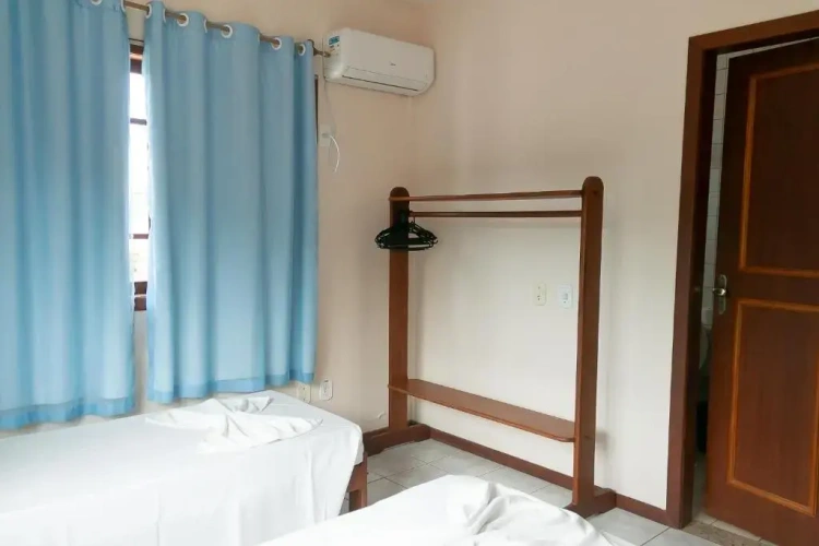 3 Bedrooms Apartment